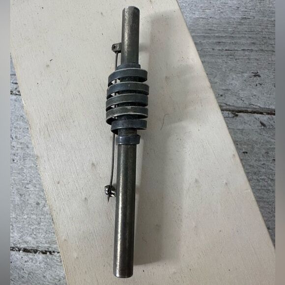 Vintage 70s Abstract Modernist Bar Brooch - Picture 1 of 8